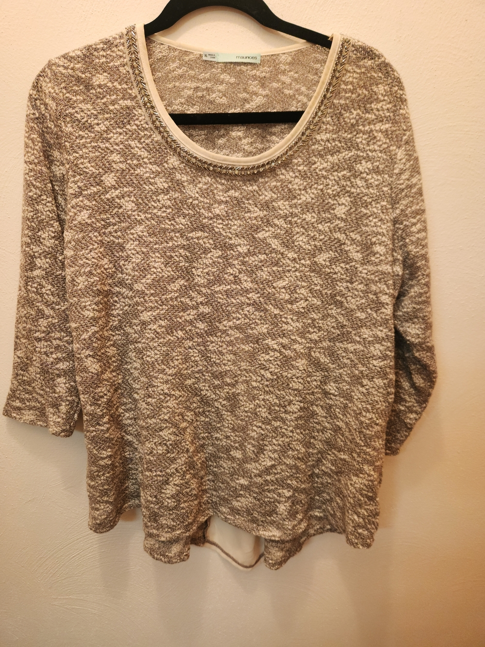 Maurices Gray Marled Knit Top with Embellished Neck Size XL